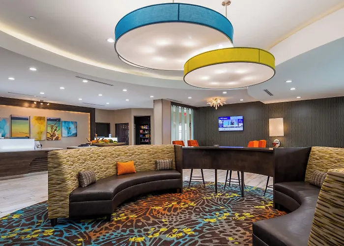 Best Western Plus Inn & Suites